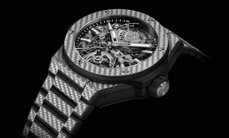 HUBLOT BIG BANG陀飞轮全碳纤维链带腕表材质大师的轻量化杰作