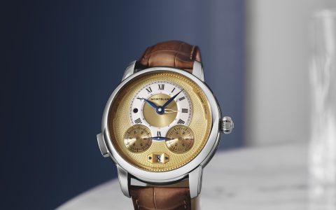 推出万宝龙以全新计时码表向尼古拉斯凯世致敬