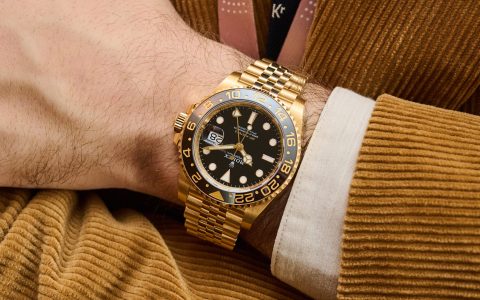 黄金和双色调劳力士格林尼治型II系列的最新成员（银禧手链）