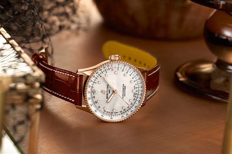 BREITLING - 如果女表有温柔之外的姿态：百年灵BREITLING Navitimer推出36以及32mm小表径