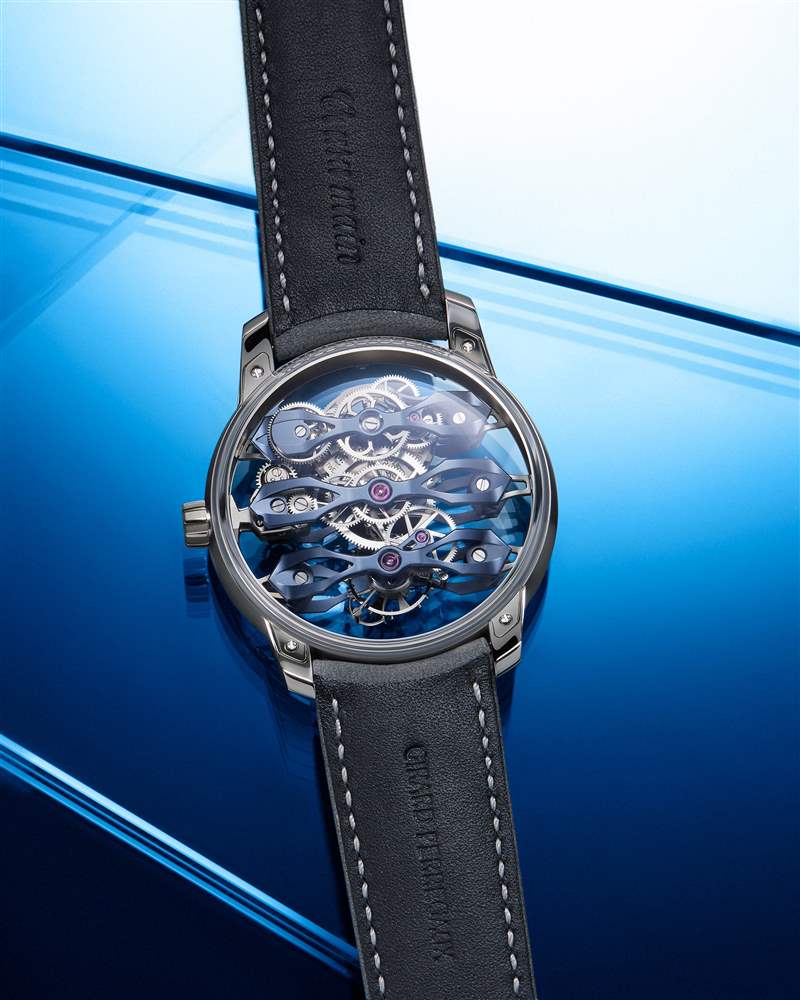 Bucherer推出3枚Bucherer Blue时计新作：Girard-Perregaux、H. Moser & Cie.和L’Epée合作版