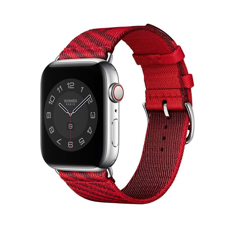 Hermès推出Apple Watch表带新作：马术链条元素，镂孔H图案