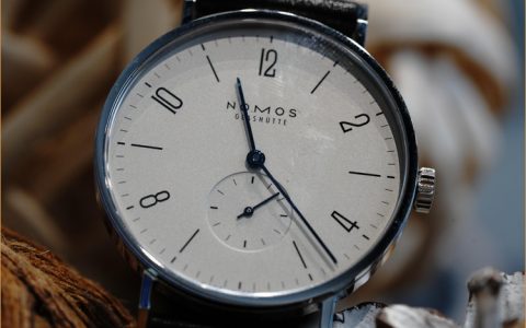 NOMOS和浪琴哪个好(NOMOS手表和浪琴哪个档次高)