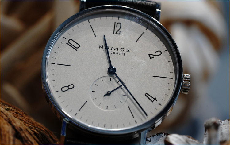 NOMOS浪琴哪个好