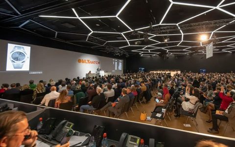 Only Watch慈善拍卖会延期「交代财务状况」 最快2024年复办