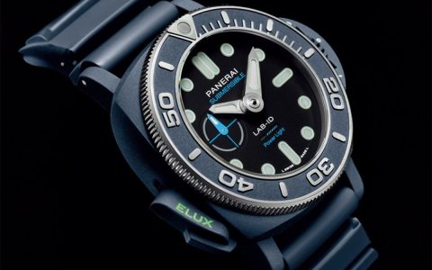 沛纳海LAB-ID PAM01800腕表评测：创新「即按即亮」动能发光技术